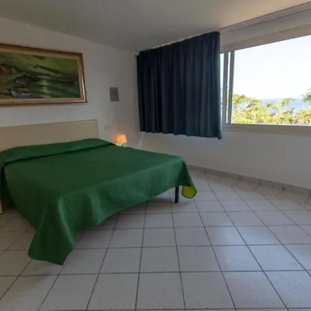 Seccione Hotel apartamentowy Portoferraio