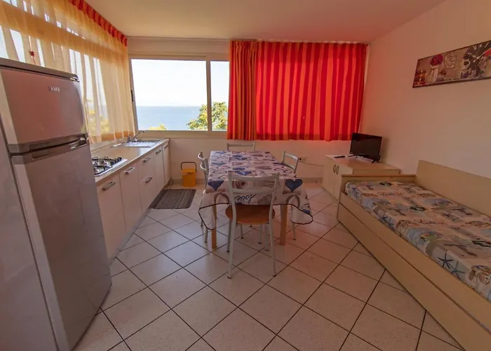 Seccione Апарт-отель Портоферрайо